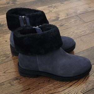 Cougar Kendal Faux Fur Grey Suede Bootie Size 6 Euro 36